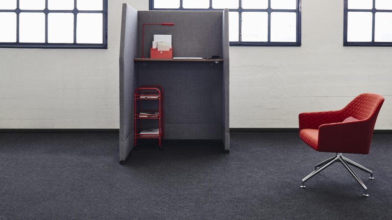 Essence Broadloom - DESSO